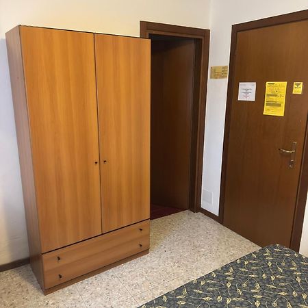 Hotel Benacus 巴多利诺 外观 照片